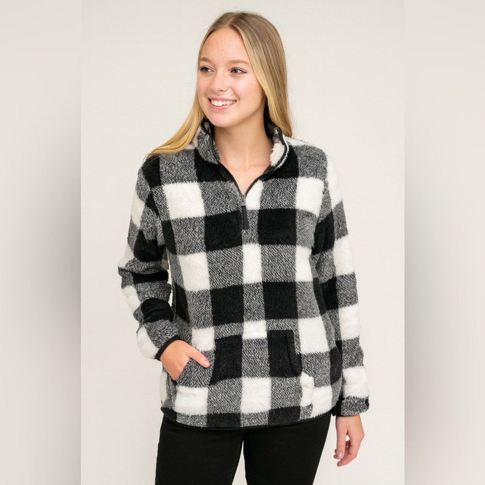 Little Bipsy black and white buffalo plaid quarter-zip sherpa pullover| Sz M NWT